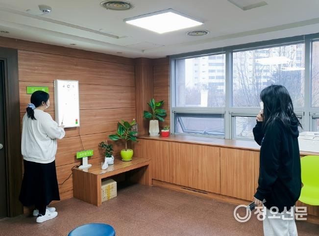 강북구보건소에서 아동 건강검진이 진행되고 있다.