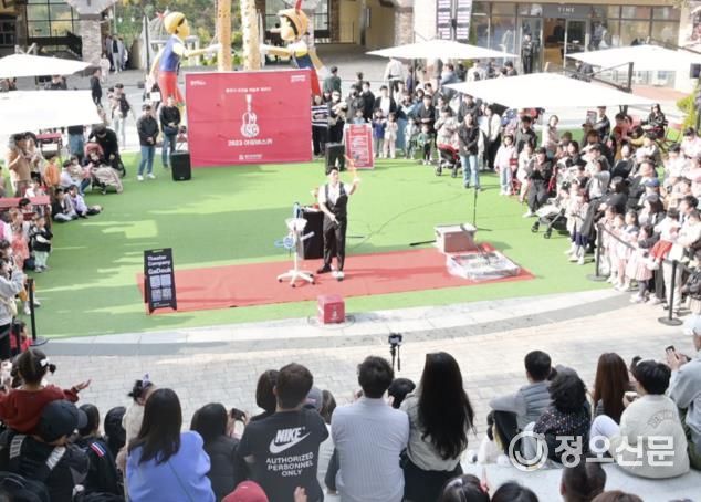 용인문화재단 아임버스커 공연사진