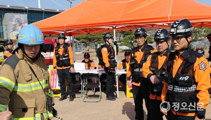 김천소방서, 대형화재 대비 ‘불시 긴급구조통제단 훈련’ 실시