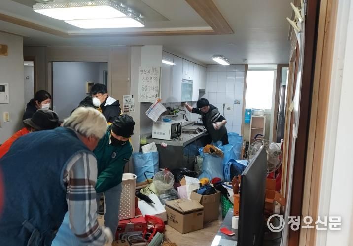 양산시, 저장강박 의심가구 주거환경개선 추진 눈길