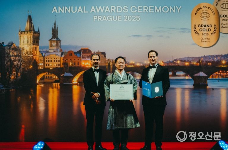 천안 C-STAR‘랩투보틀(주)’성환배 증류주로 세계 대회서 1년여 만에 6회 수상