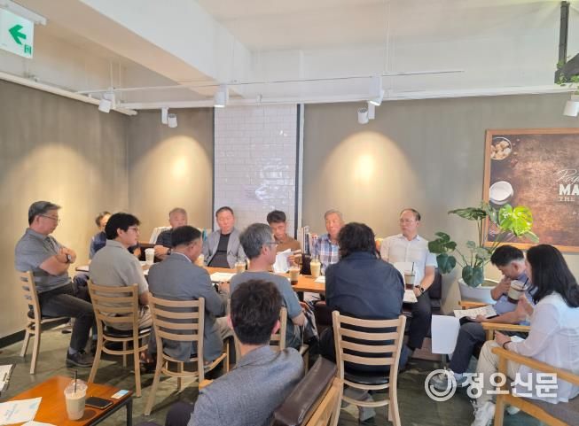 충청북도옥천교육지원청, 학교운영위원회 위원장협의회 간담회 개최